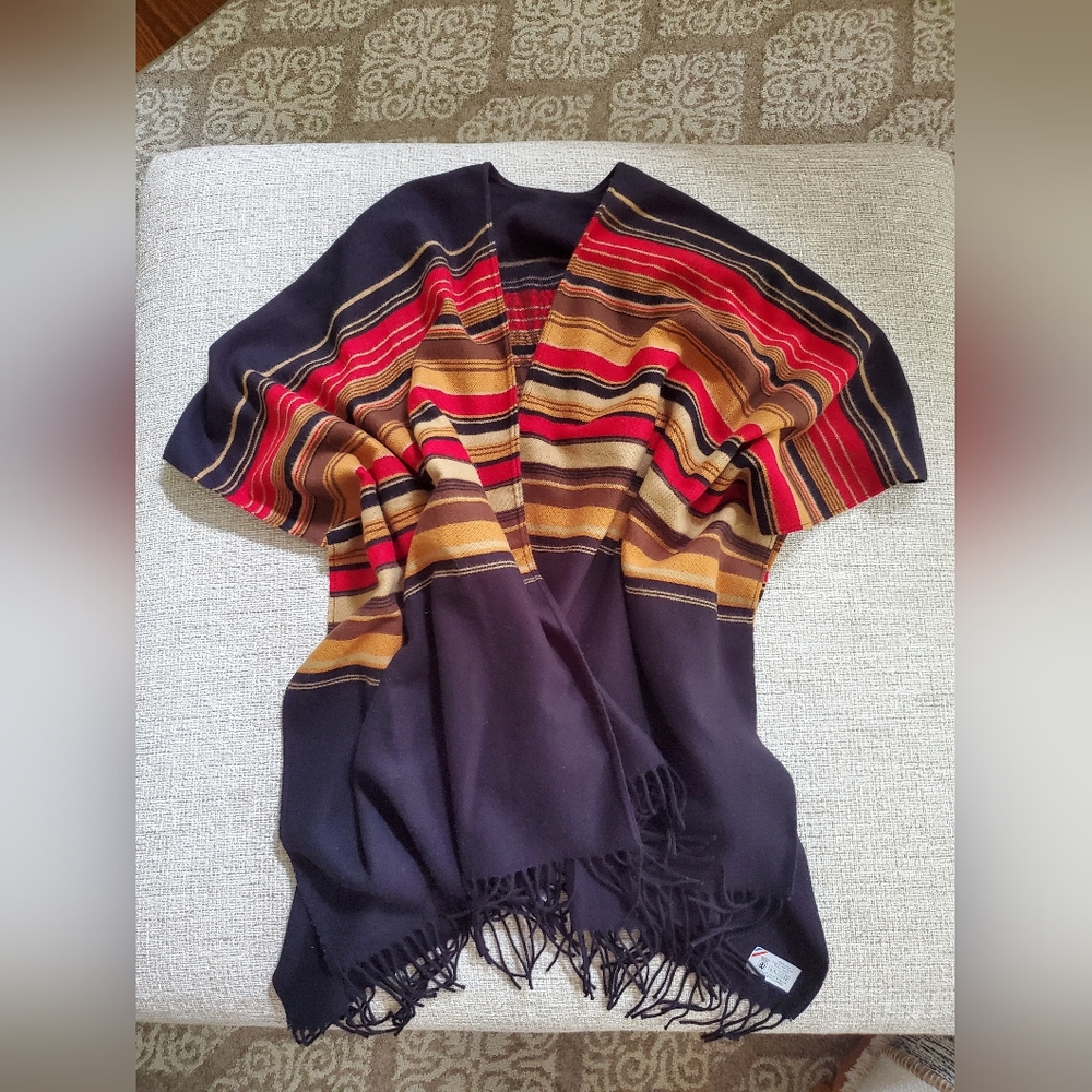 Reversible Shawl Wrap Open Sweater - image 7